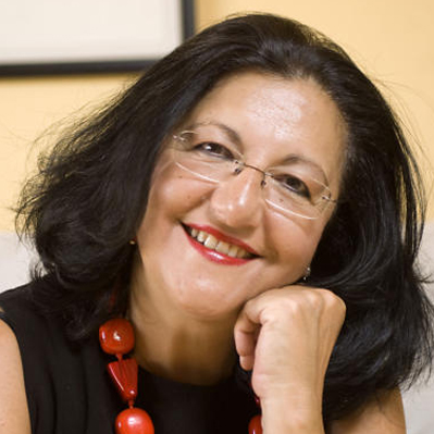 Inmaculada Chacón Gutiérrez - Novelista y Poeta