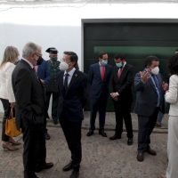 l teatro de Fuente del Maestre acogió hoy el acto institucional del Día de la Provincia de Badajoz
El cine-teatro Salón Modelo de Fuente del Maestre ha acogido hoy 26 de abril el acto institucional del Día de la Provincia con la entrega de las Medallas de Oro de 2020 y 2021. Los galardonados han coincidido en manifestar su orgullo por recibir esta distinción proveniente de su tierra. Unos premios, además, que como ha recordado el presidente provincial, Miguel Ángel Gallardo, sirven para "reforzar el municipalismo" y son reflejo "de lo que nace y crece en esta tierra".
Diputacion de Badajoz ,Fotografo Santiago Rodriguez Casado