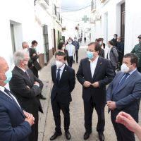 l teatro de Fuente del Maestre acogió hoy el acto institucional del Día de la Provincia de Badajoz
El cine-teatro Salón Modelo de Fuente del Maestre ha acogido hoy 26 de abril el acto institucional del Día de la Provincia con la entrega de las Medallas de Oro de 2020 y 2021. Los galardonados han coincidido en manifestar su orgullo por recibir esta distinción proveniente de su tierra. Unos premios, además, que como ha recordado el presidente provincial, Miguel Ángel Gallardo, sirven para "reforzar el municipalismo" y son reflejo "de lo que nace y crece en esta tierra".
Diputacion de Badajoz ,Fotografo Santiago Rodriguez Casado