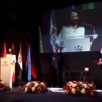 l teatro de Fuente del Maestre acogió hoy el acto institucional del Día de la Provincia de Badajoz
El cine-teatro Salón Modelo de Fuente del Maestre ha acogido hoy 26 de abril el acto institucional del Día de la Provincia con la entrega de las Medallas de Oro de 2020 y 2021. Los galardonados han coincidido en manifestar su orgullo por recibir esta distinción proveniente de su tierra. Unos premios, además, que como ha recordado el presidente provincial, Miguel Ángel Gallardo, sirven para "reforzar el municipalismo" y son reflejo "de lo que nace y crece en esta tierra".
Diputacion de Badajoz ,Fotografo Santiago Rodriguez Casado